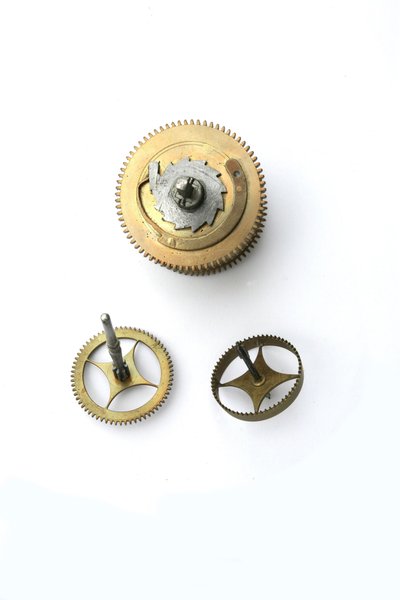 The going train of a table clock by Pieter Visbach